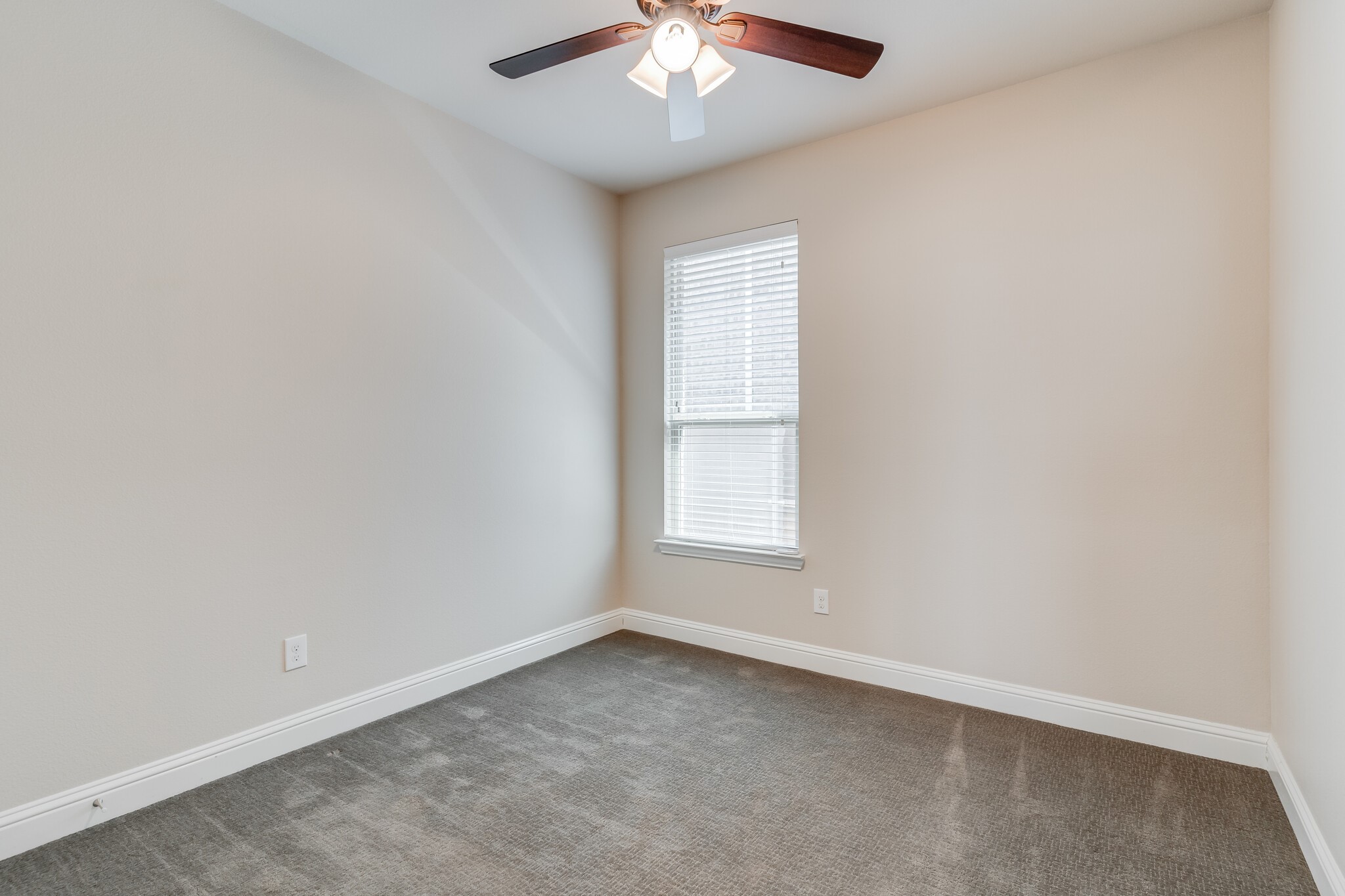 6332 Crossvine Trail