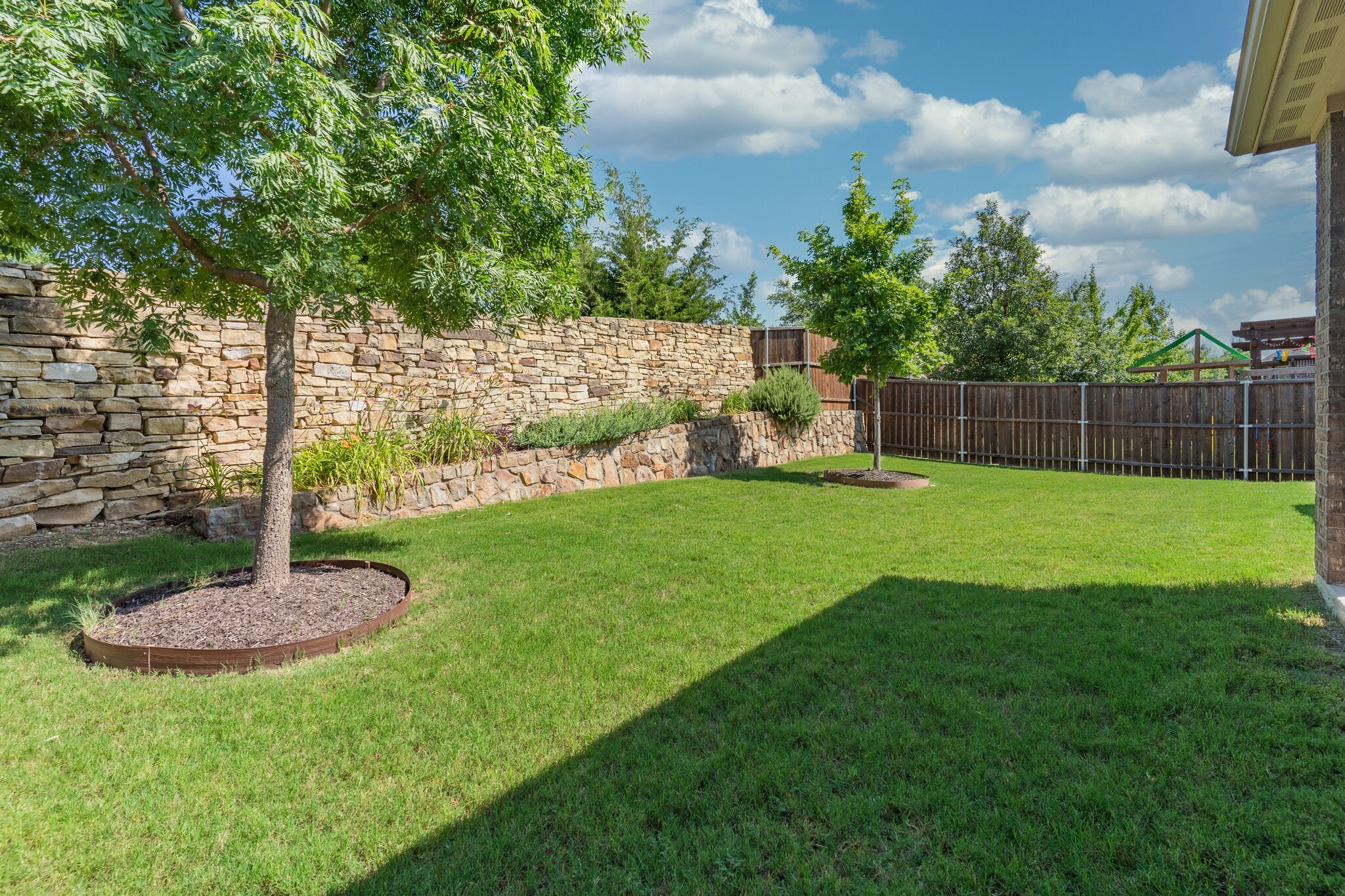 6332 Crossvine Trail