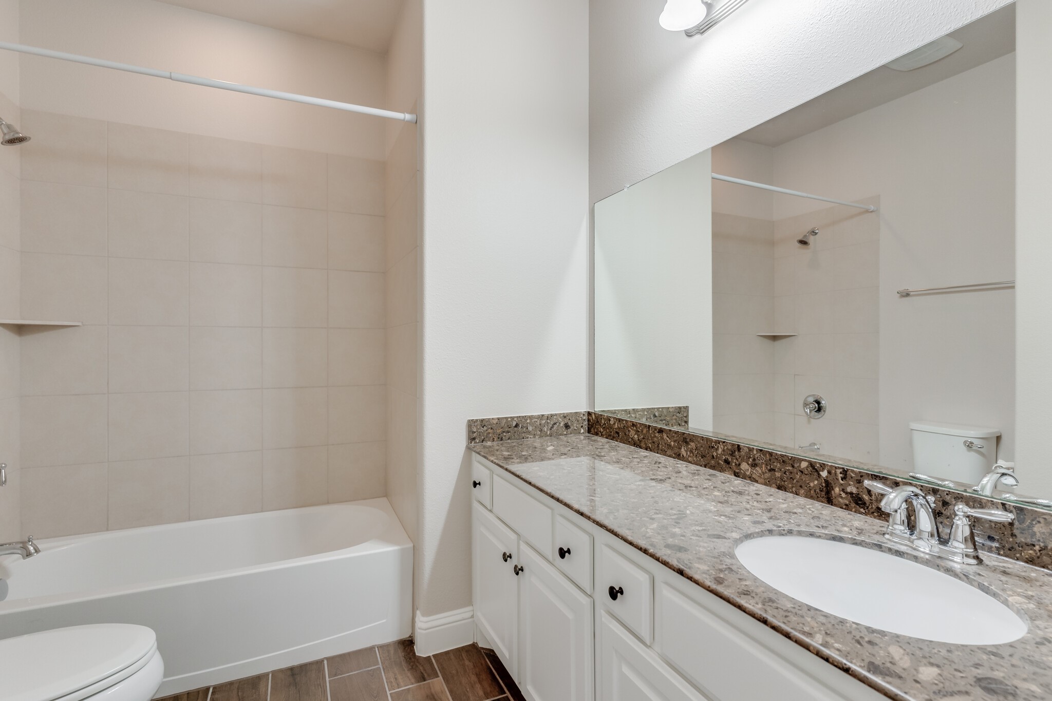 6332 Crossvine Trail