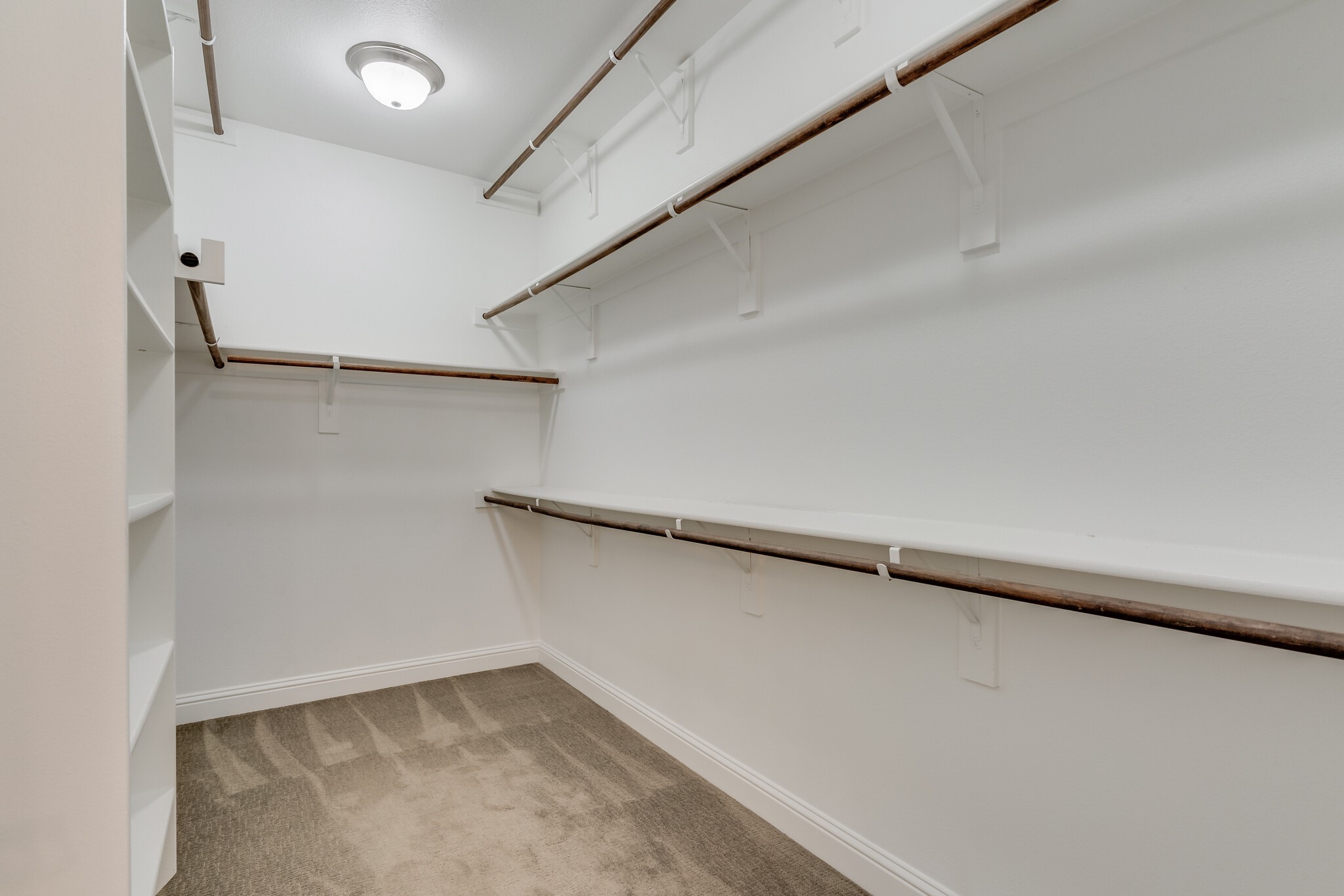 6332 Crossvine Trail