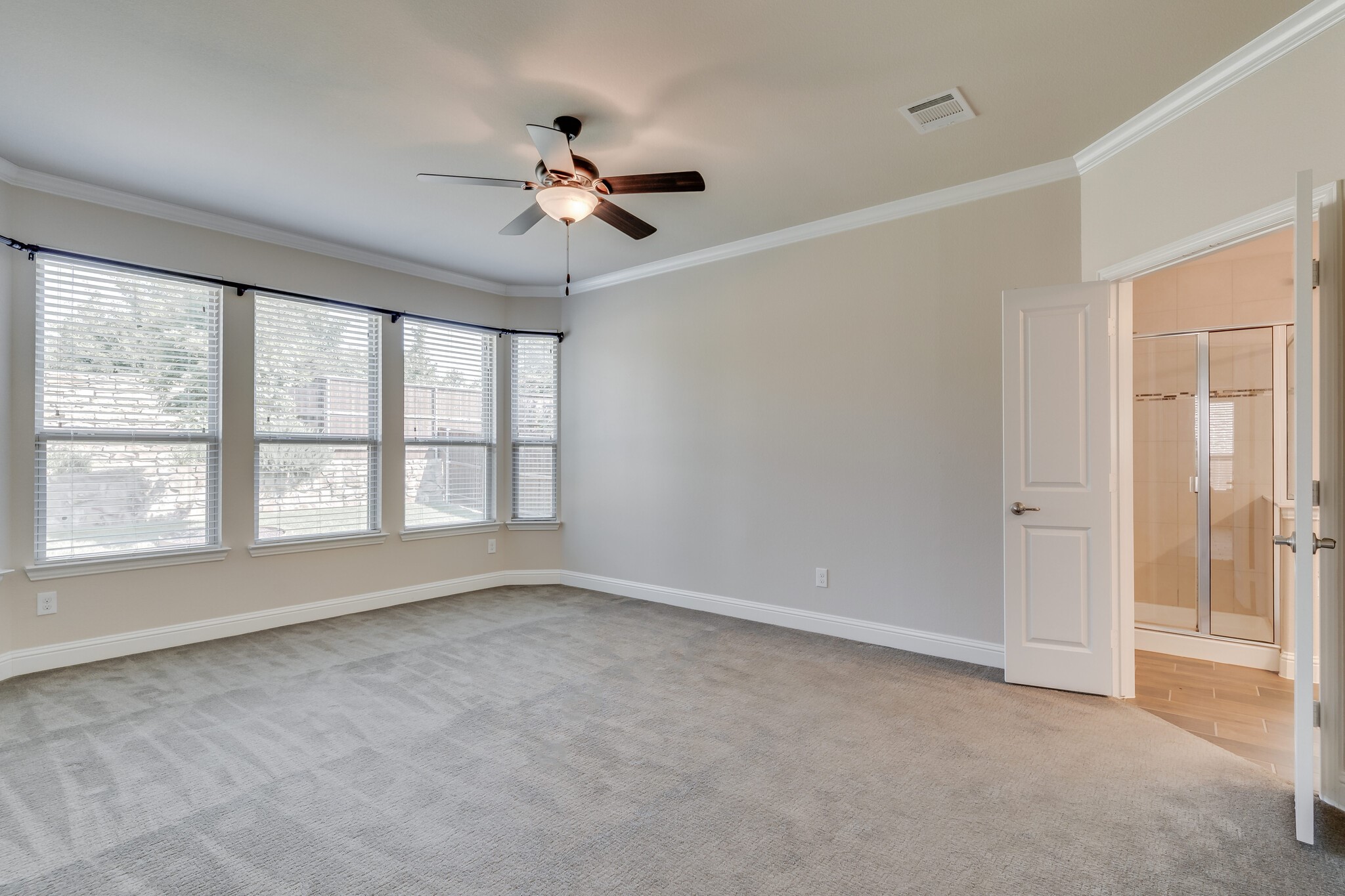 6332 Crossvine Trail