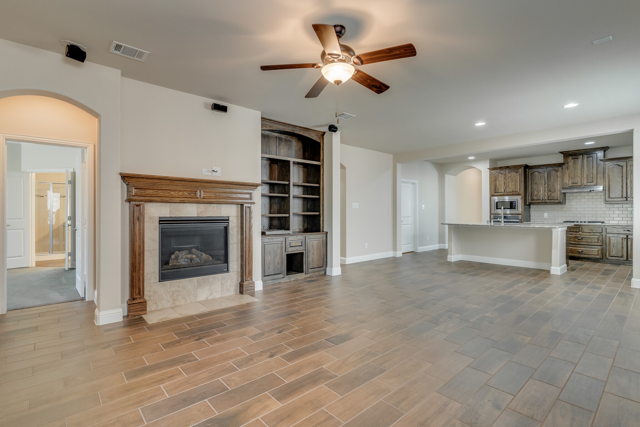 6332 Crossvine Trail