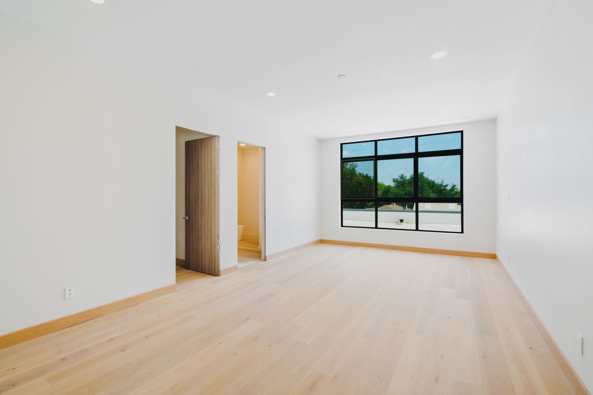 4625 Walnut Hill Lane