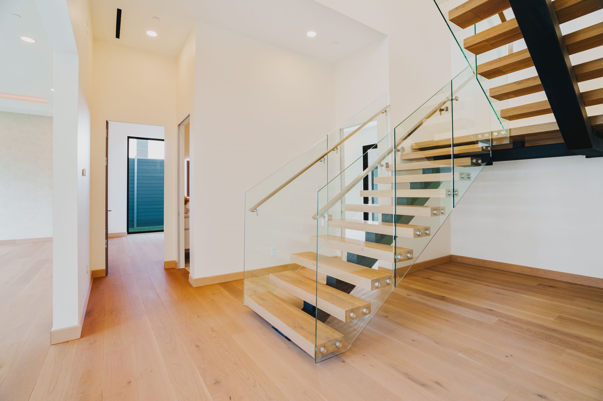 6218 Walnut Hill Lane