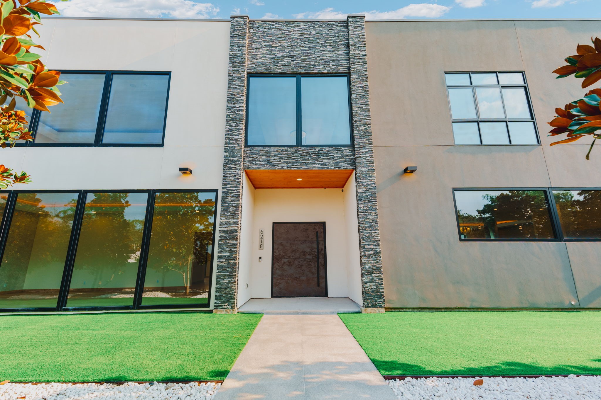 6218 Walnut Hill Lane