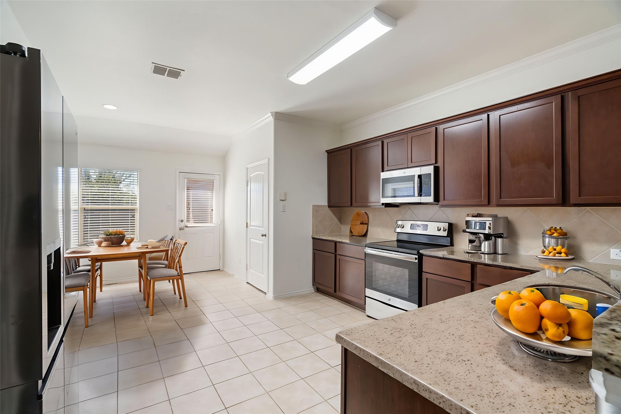 9116 Wild Rose Lane