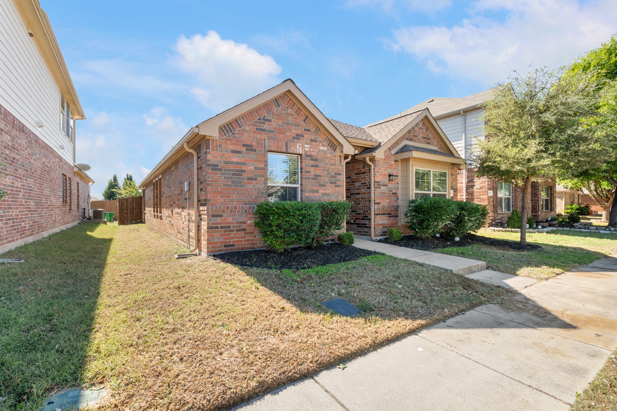 9116 Wild Rose Lane