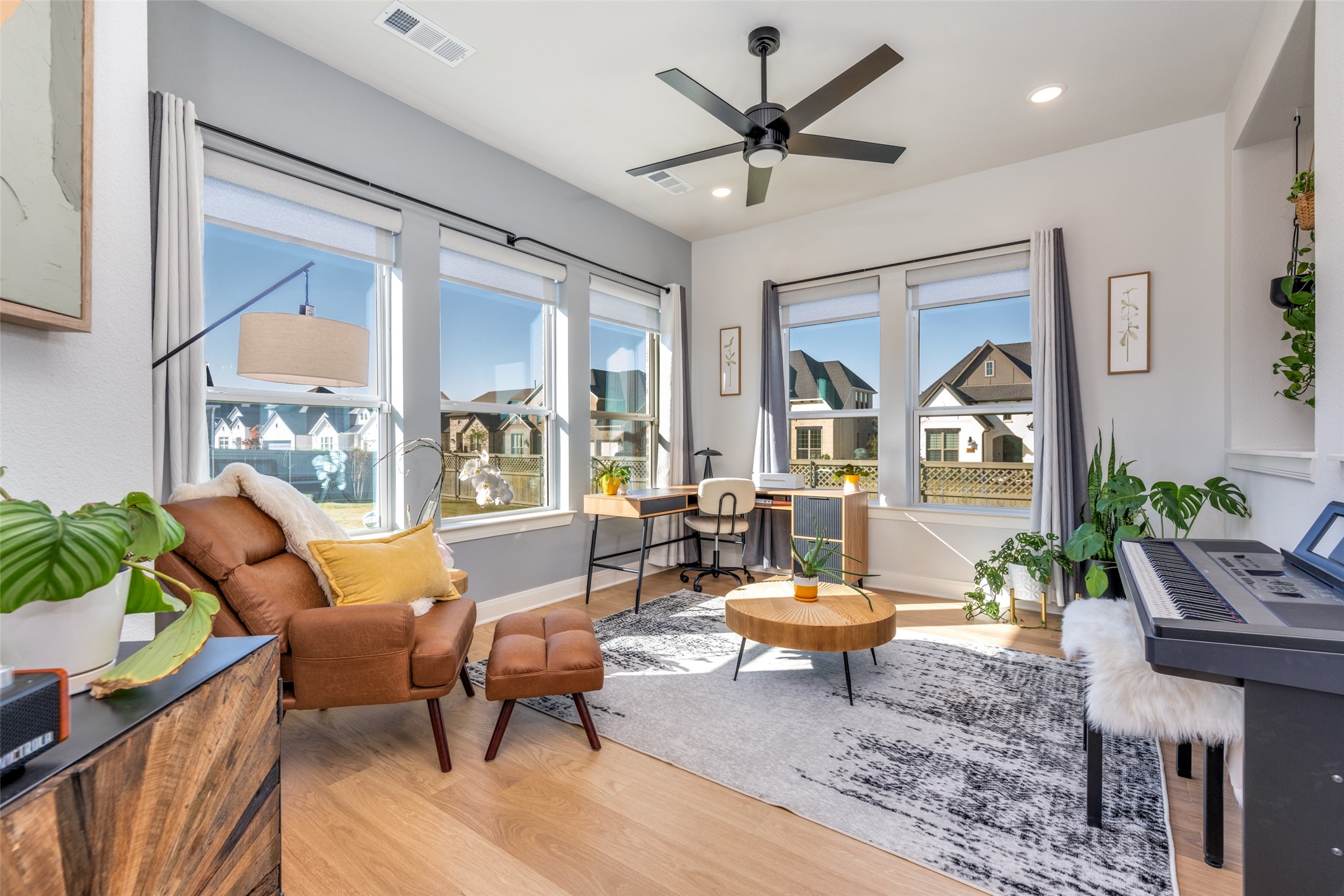 2273 Roaming Trail