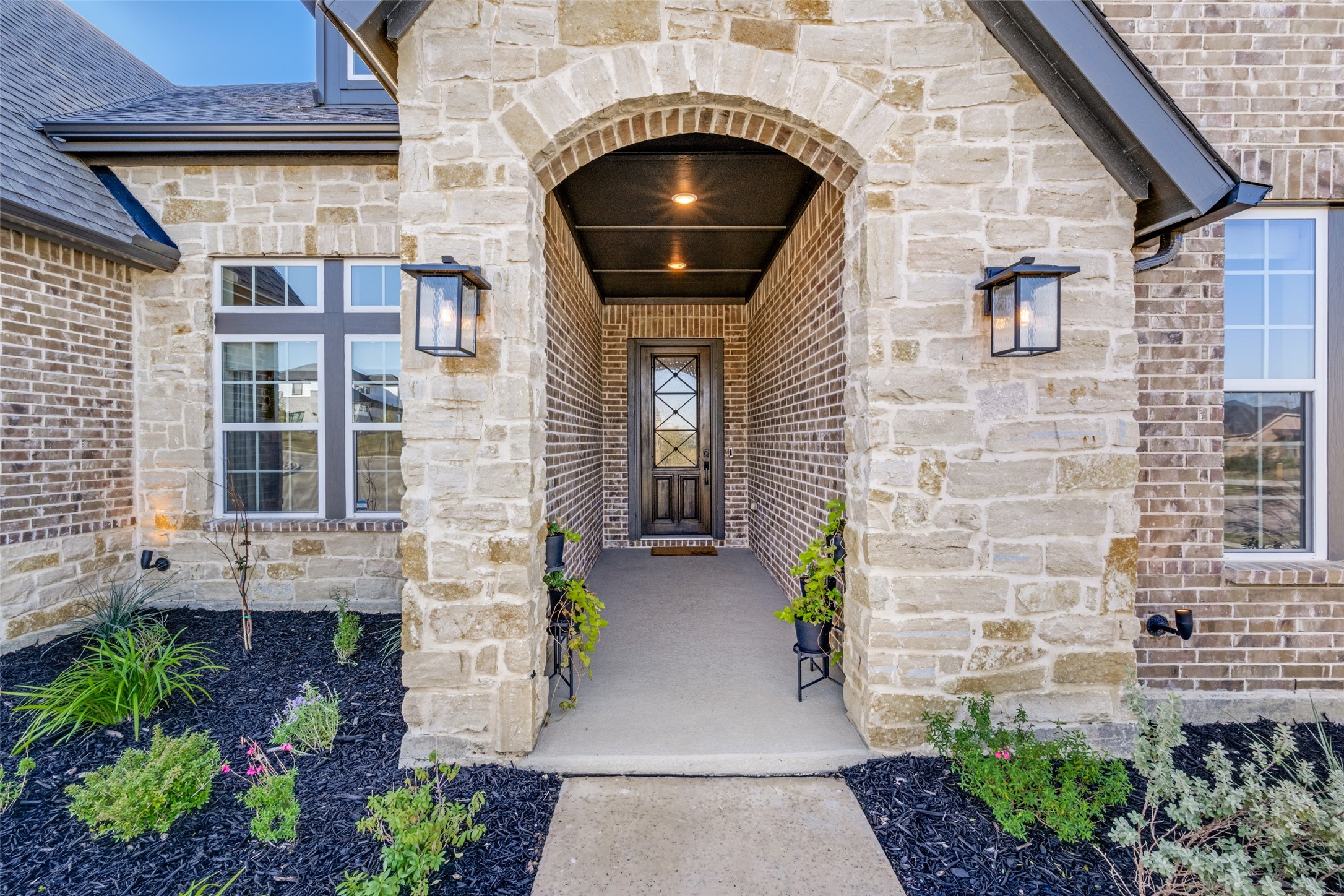 2273 Roaming Trail