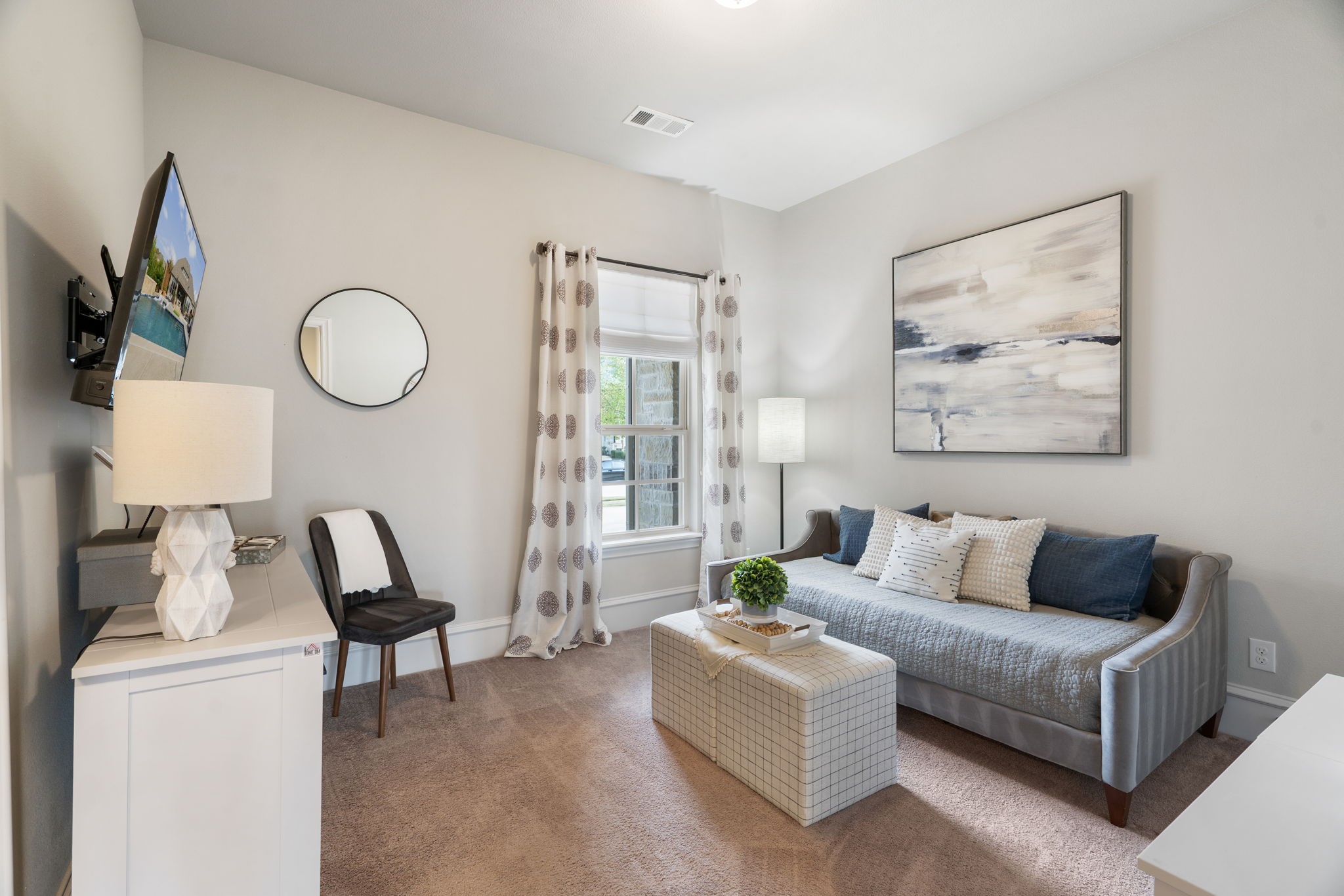 8731 Canyon Crossing