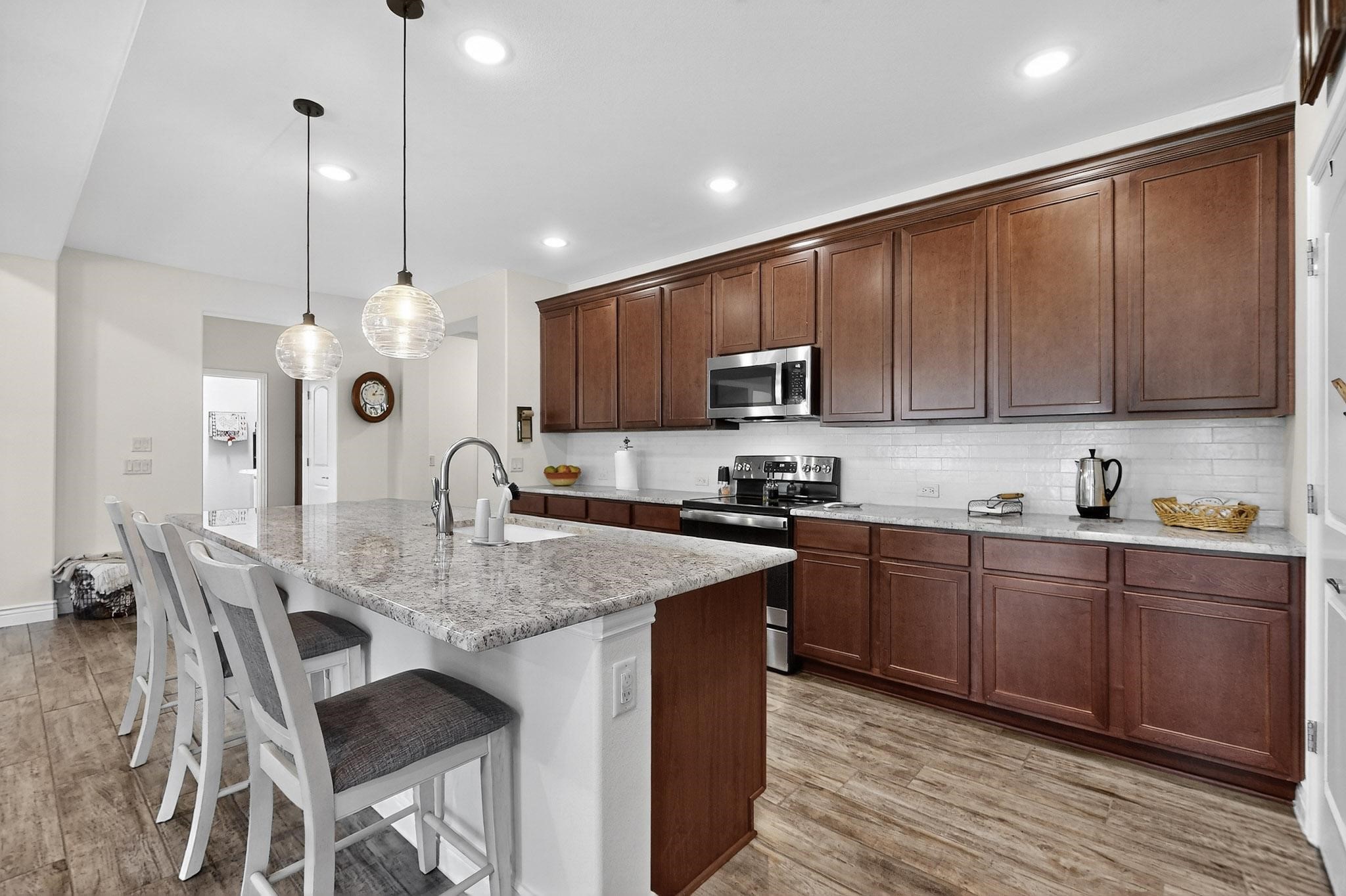 9604 Creekwood Drive