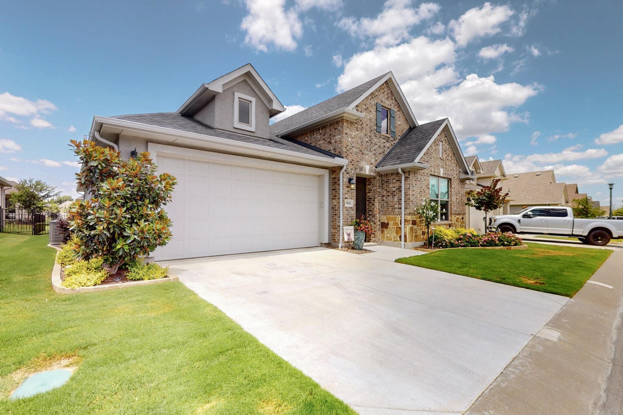 9604 Creekwood Drive