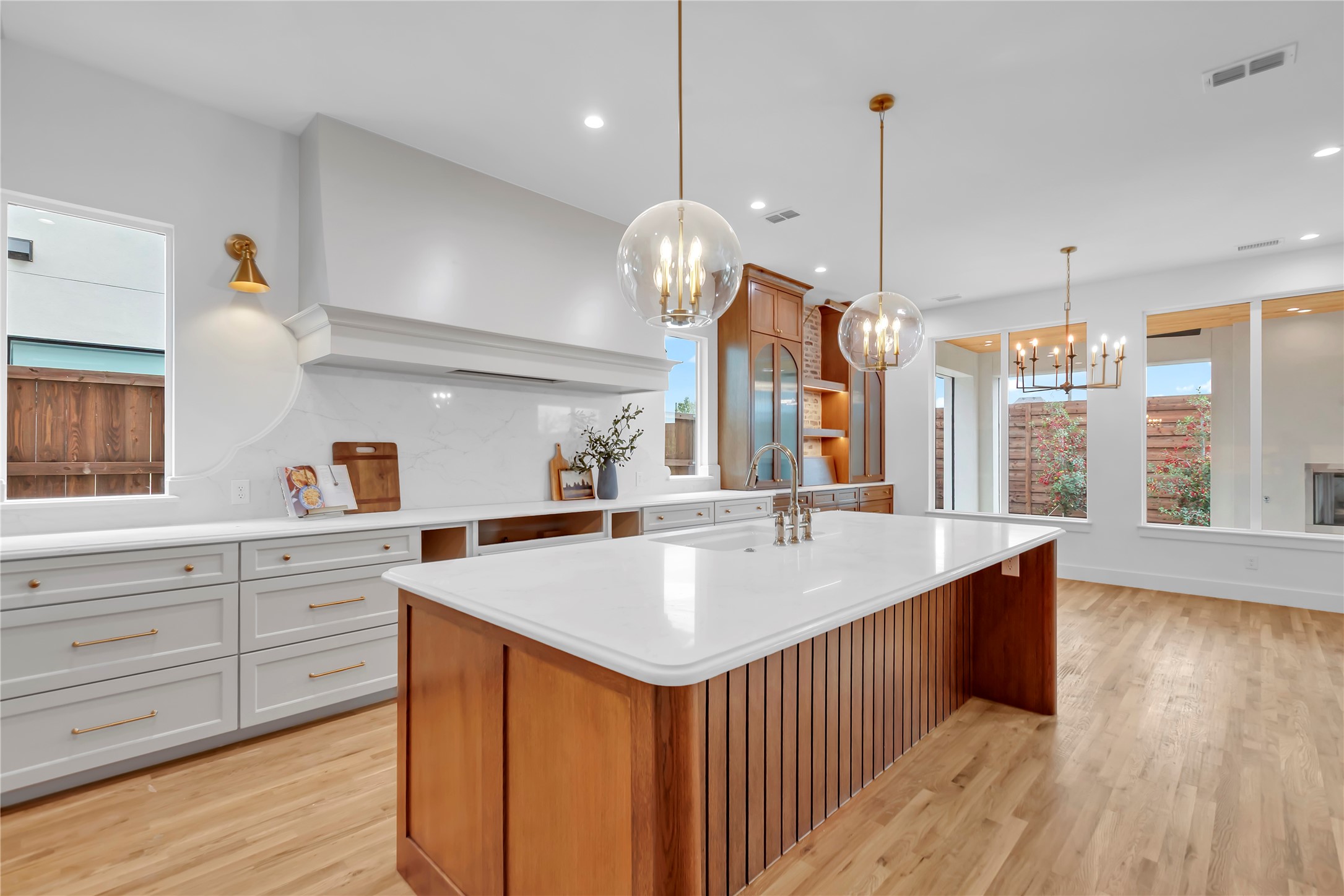 3304 Ferguson Road