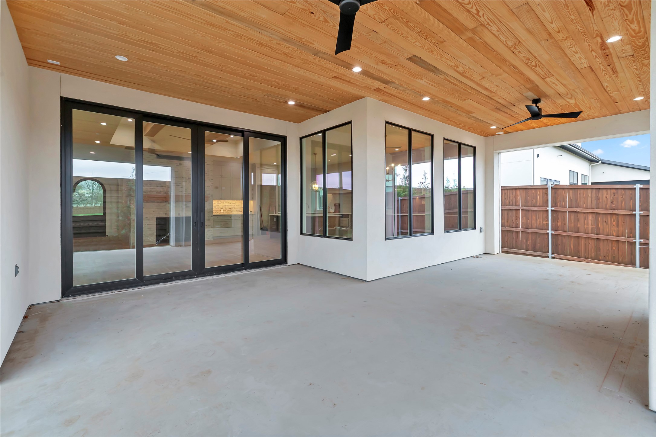 3304 Ferguson Road