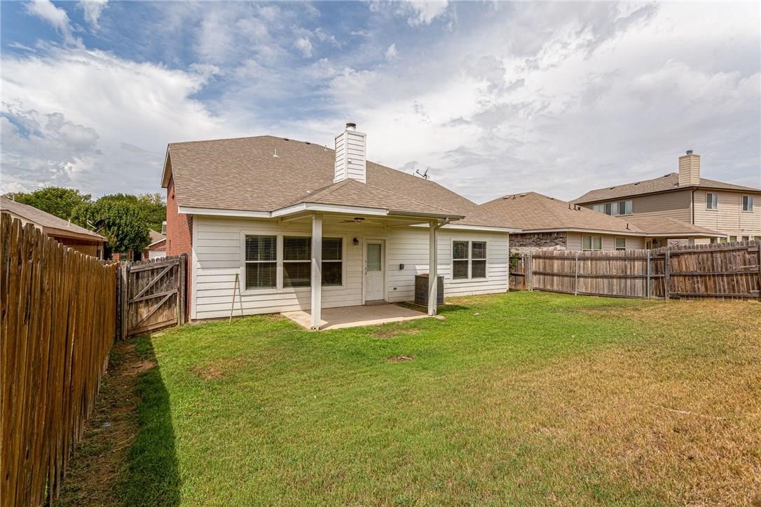 1813 Black Willow Trail