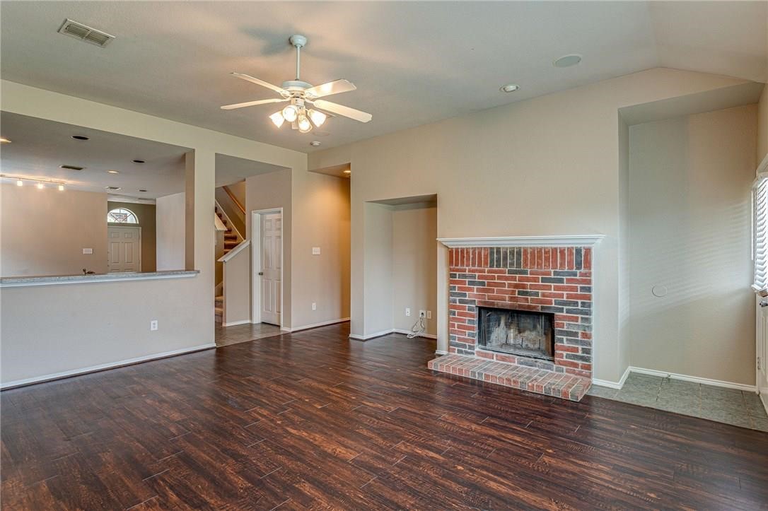 1813 Black Willow Trail