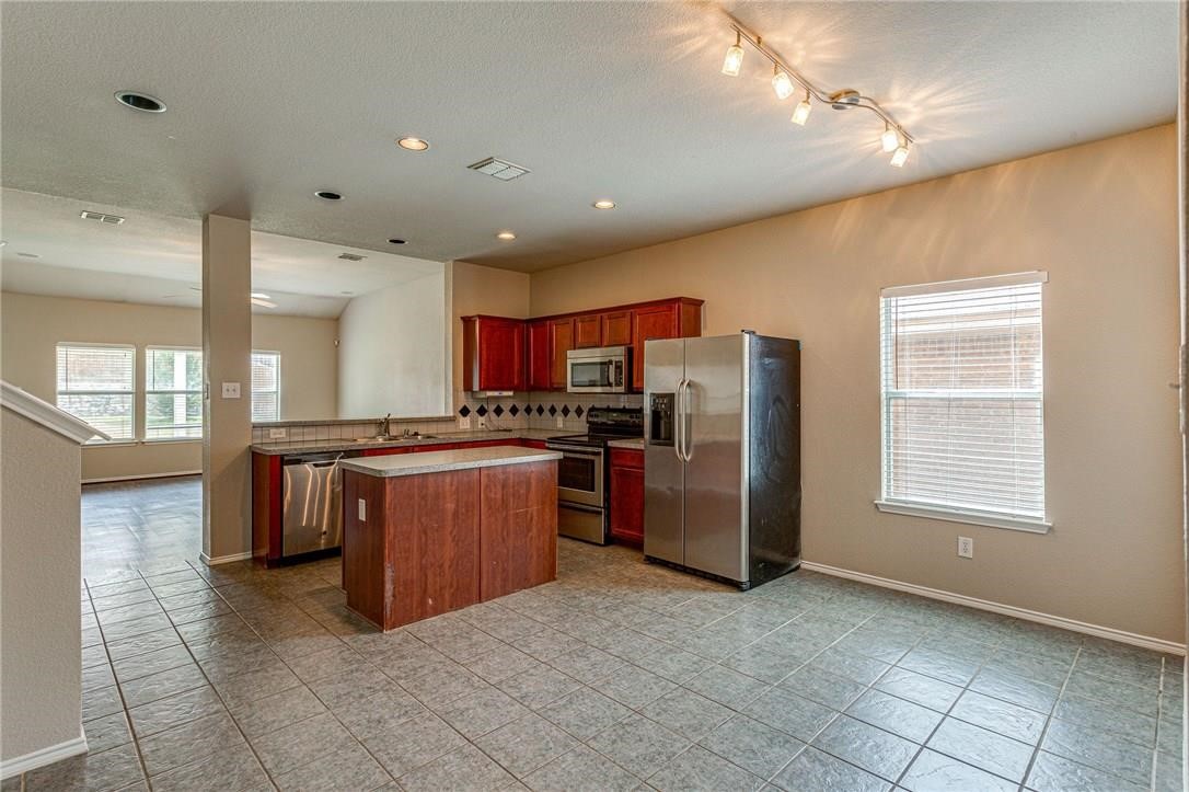 1813 Black Willow Trail