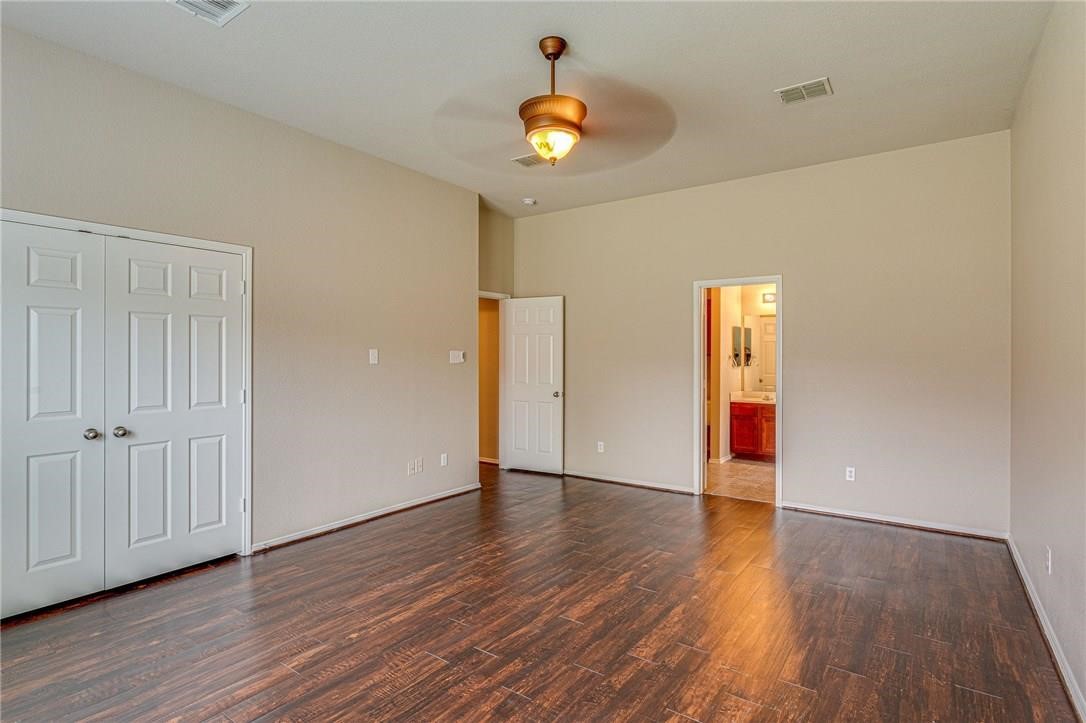 1813 Black Willow Trail