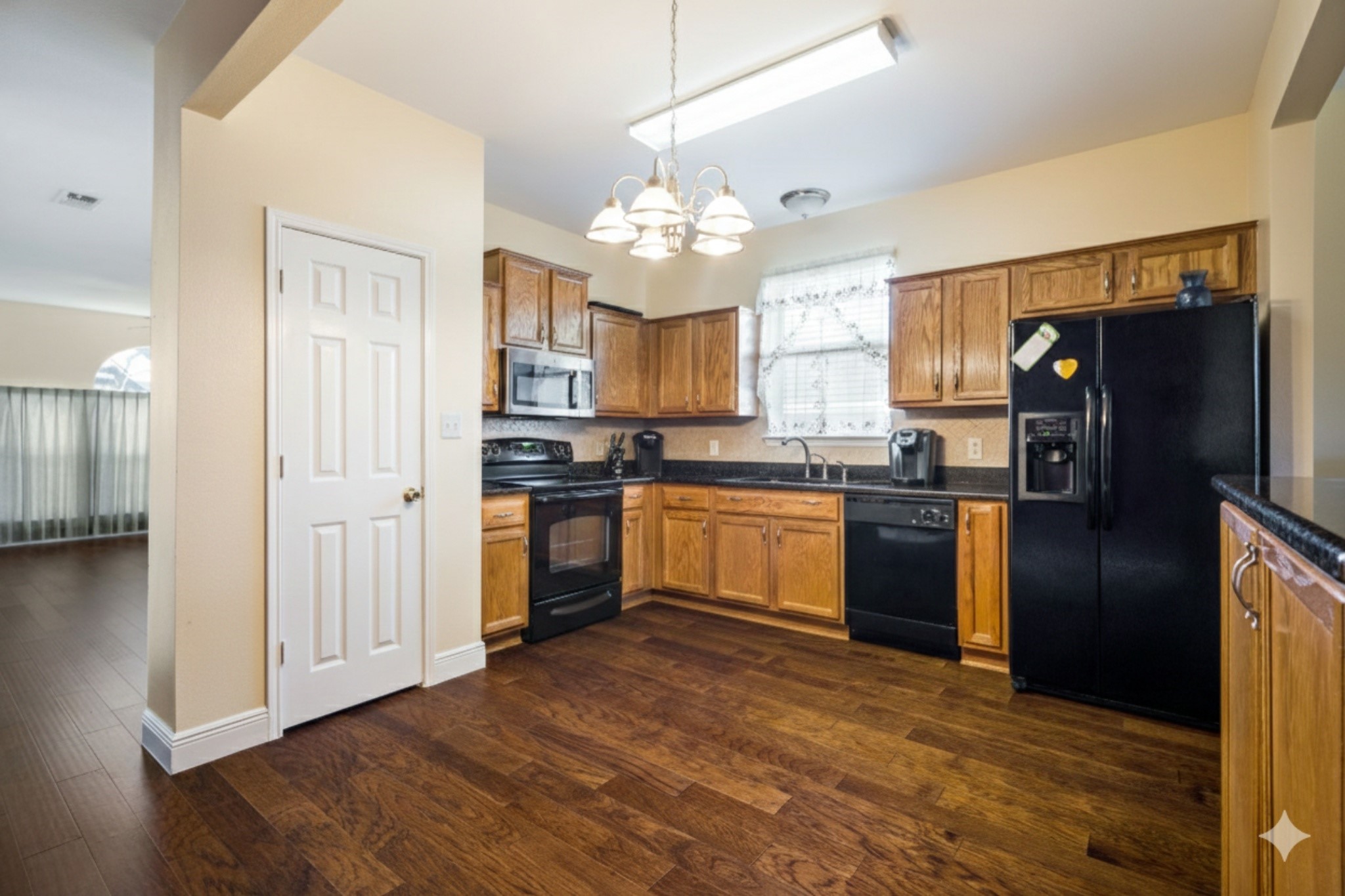 3104 Topanga Canyon Drive