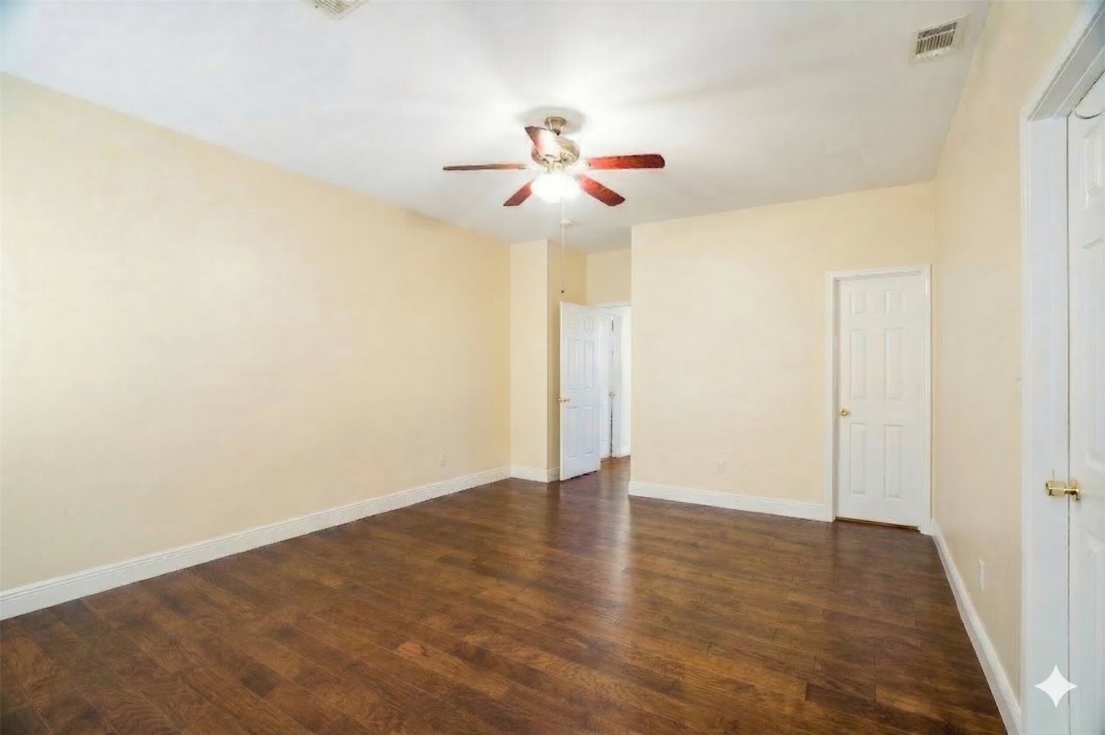 3104 Topanga Canyon Drive