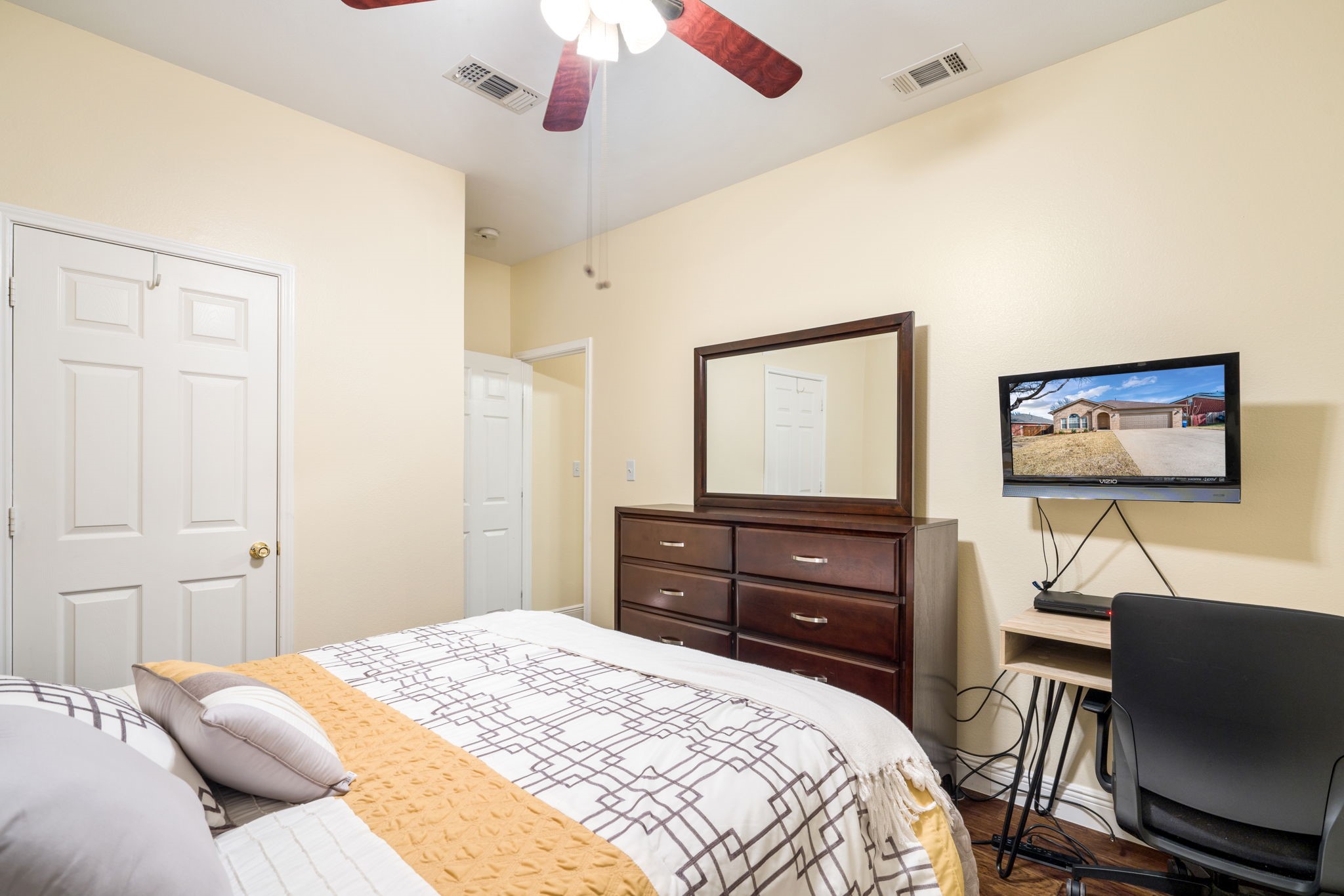 3104 Topanga Canyon Drive