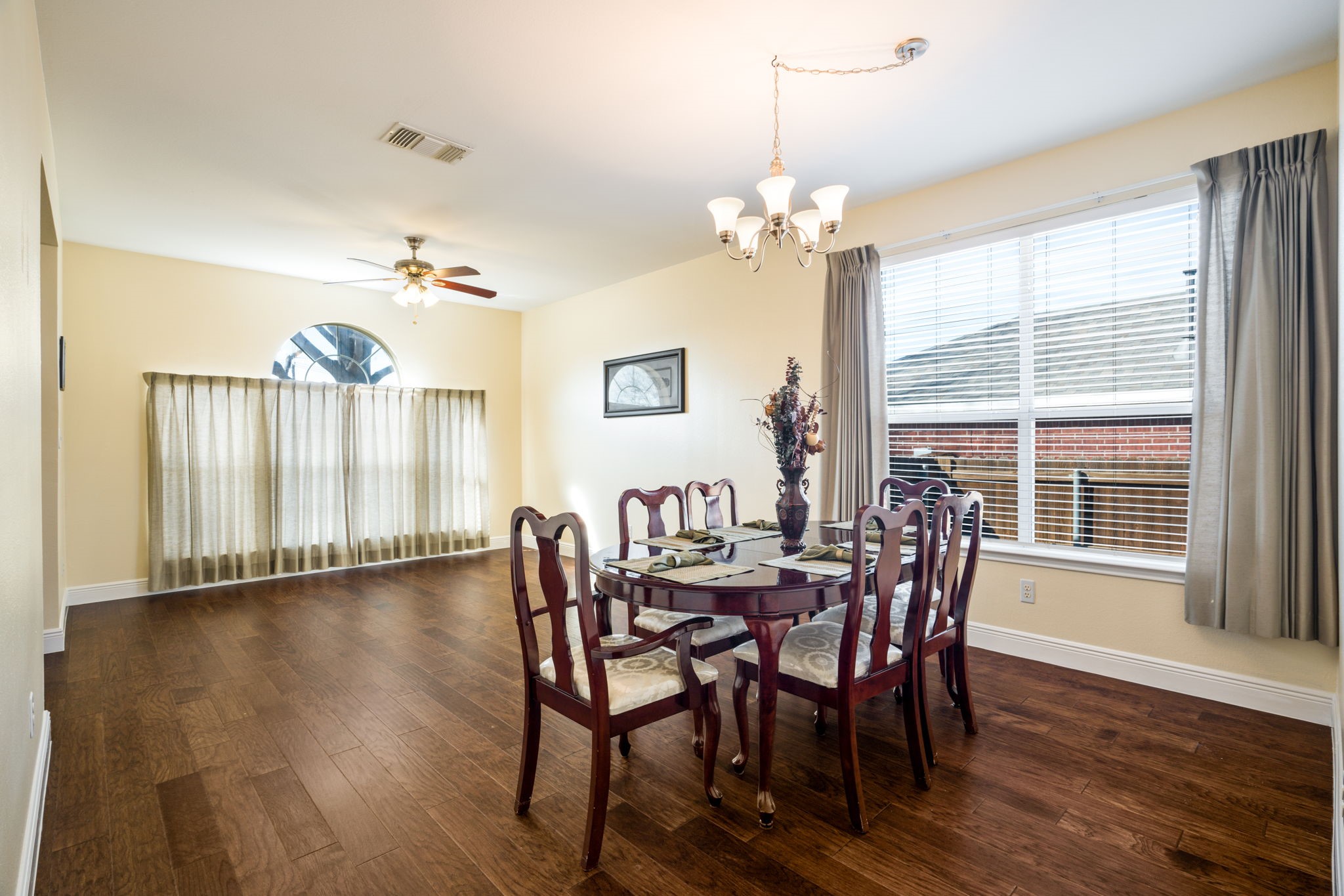 3104 Topanga Canyon Drive