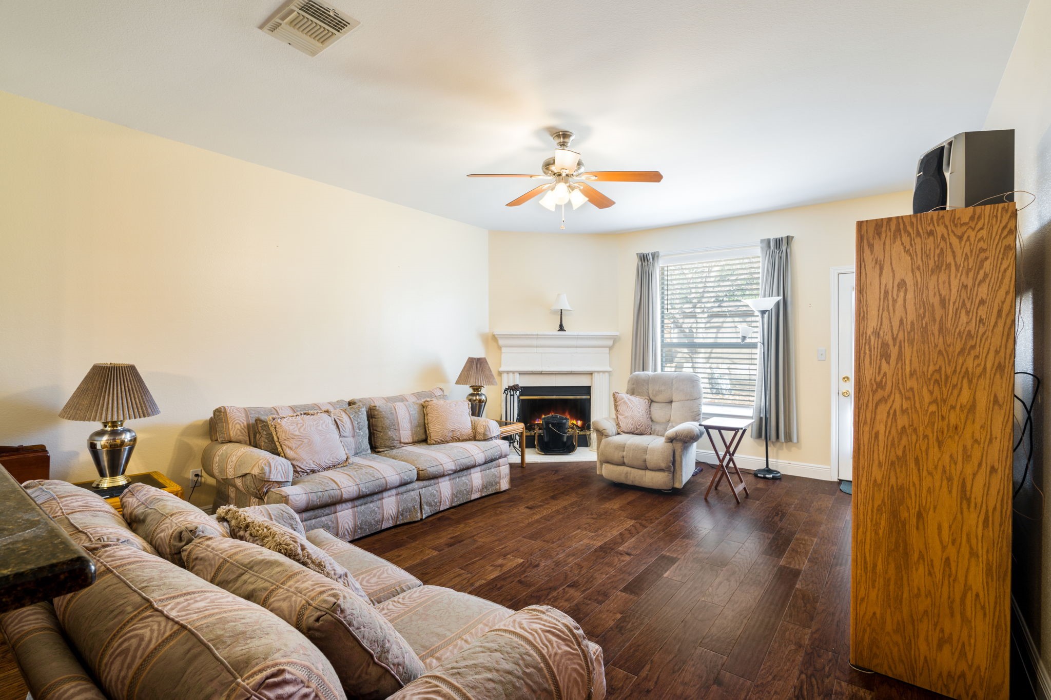 3104 Topanga Canyon Drive