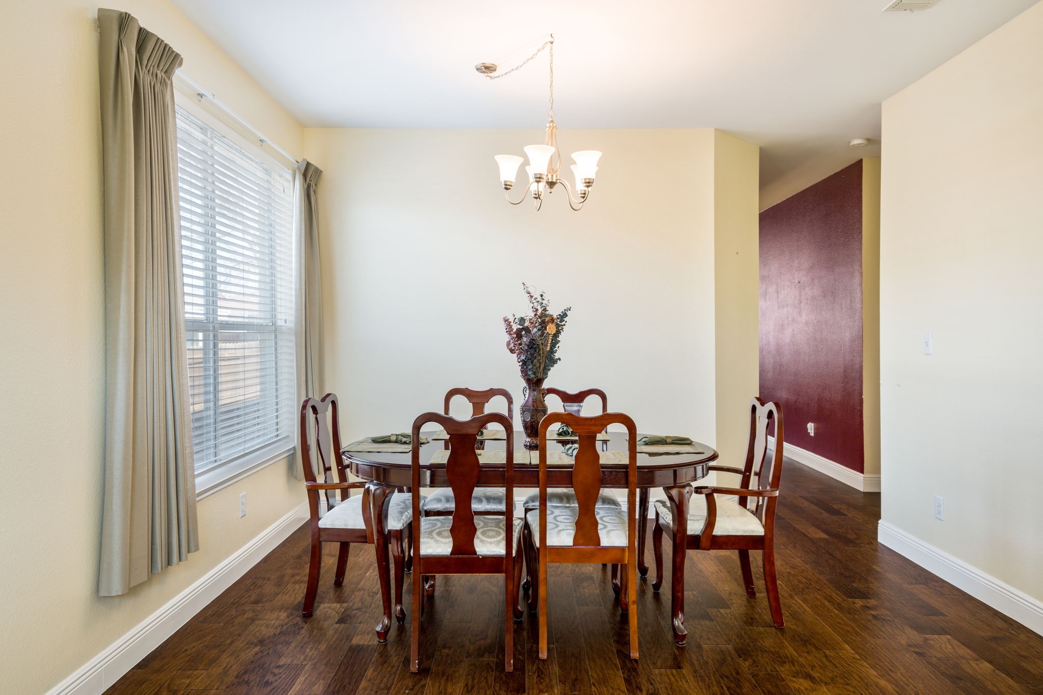 3104 Topanga Canyon Drive