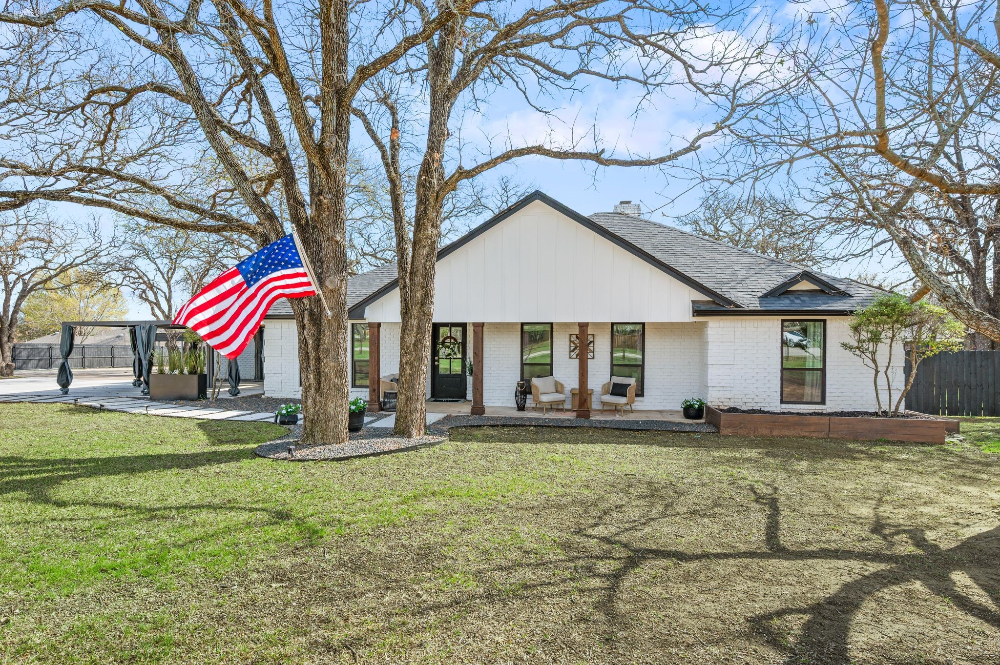 1524 Florence Place Court
