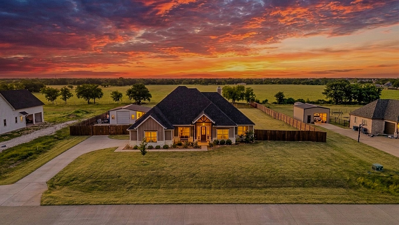 1777 Ryder Lee Lane