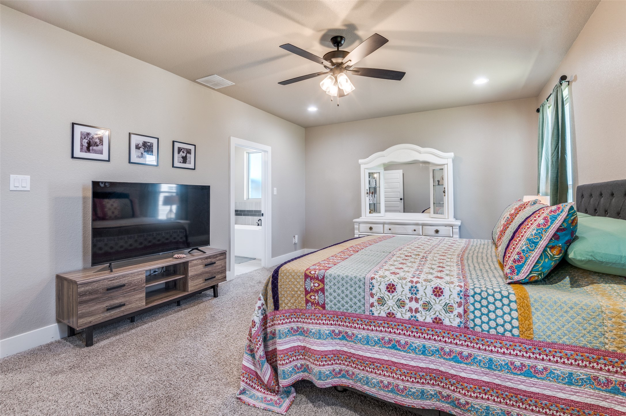 1777 Ryder Lee Lane