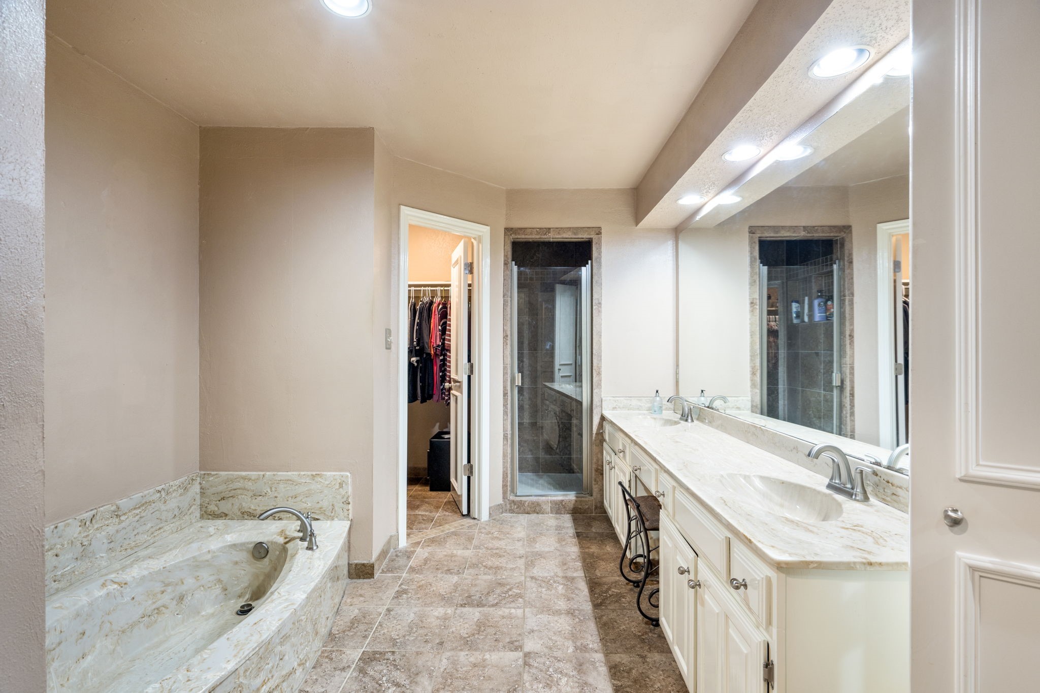 602 Highland Hills Lane