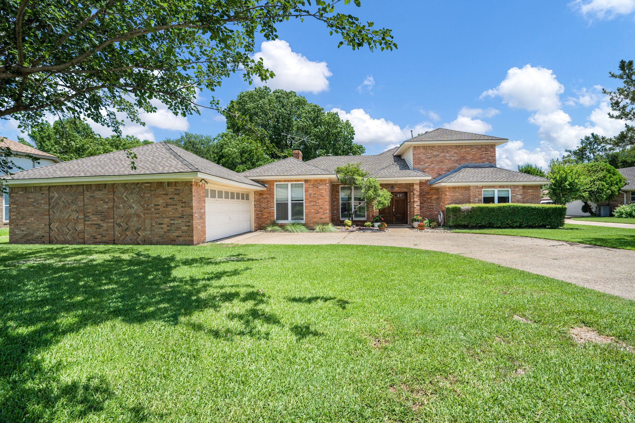 602 Highland Hills Lane