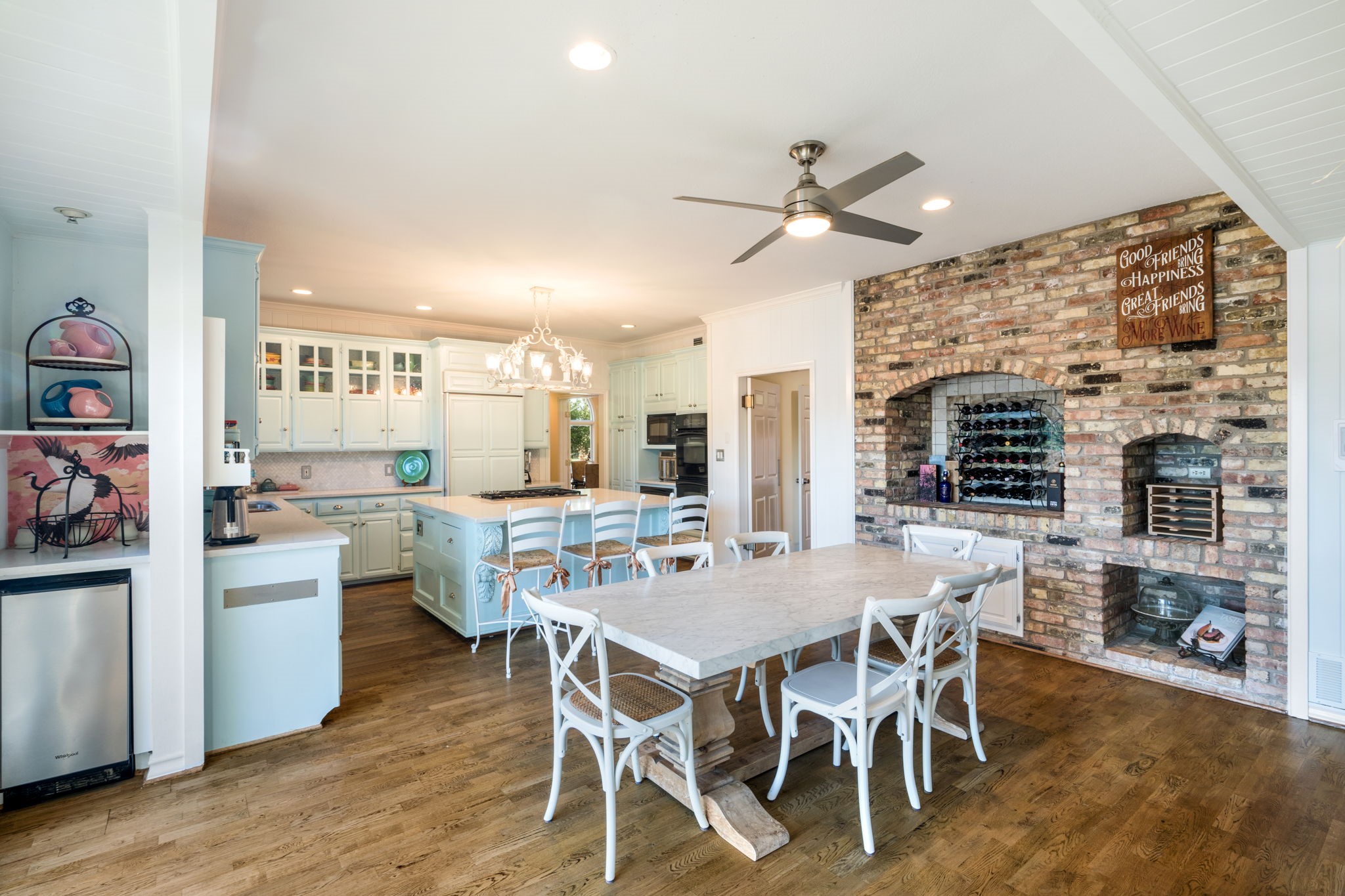 1700 E Hickory Hill Road E
