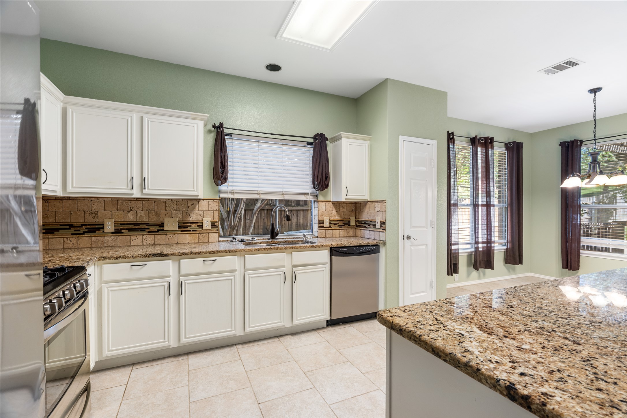 7836 Rushmore Court