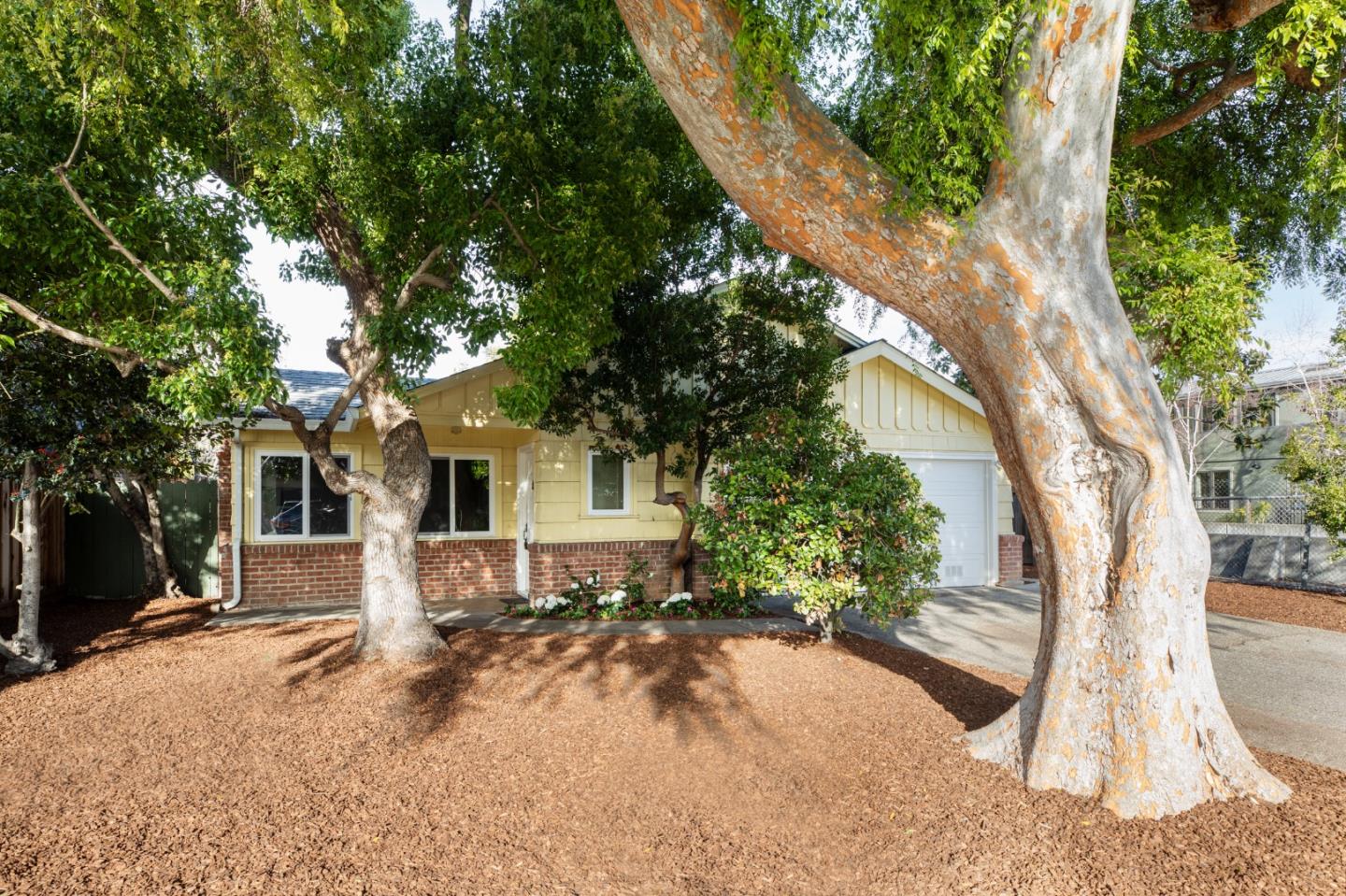 2929 Bryant