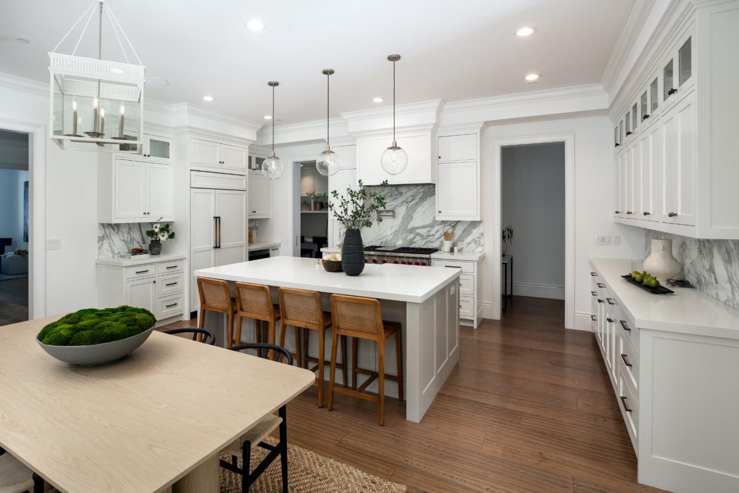 264 Bay RD