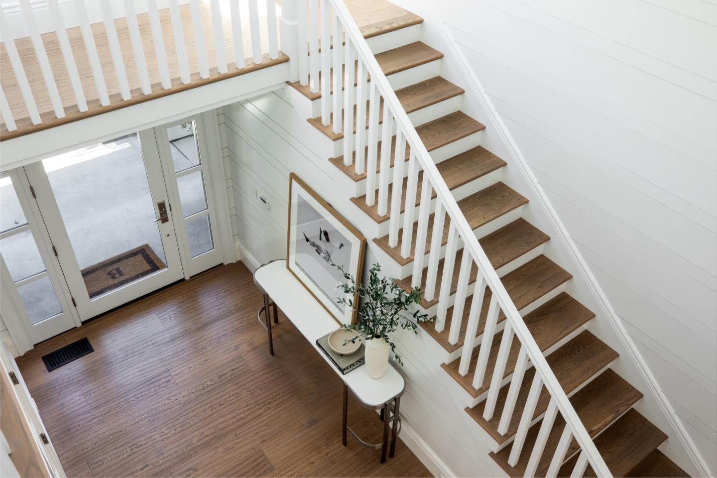 264 Bay RD
