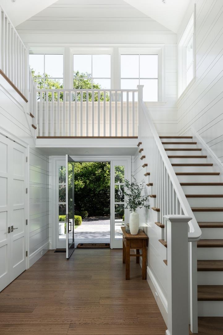 264 Bay RD
