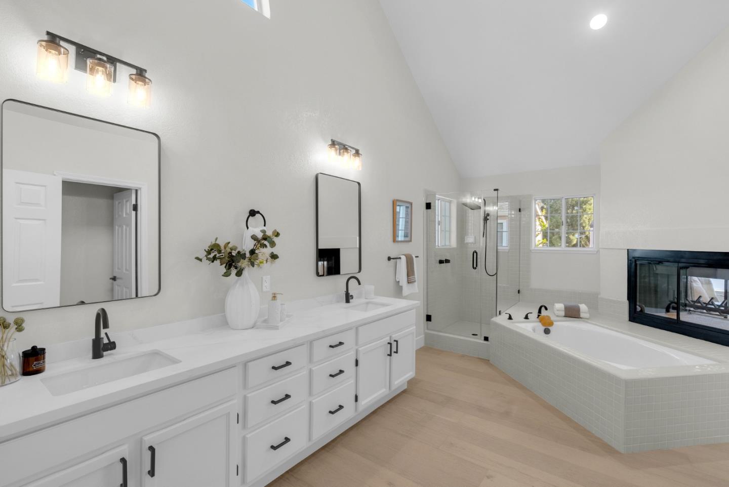 814 Schooner Bay Drive