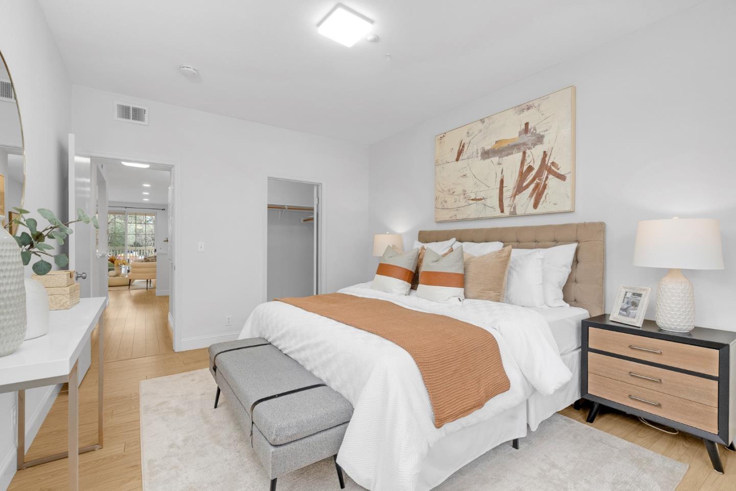 601 Arcadia Terrace 202