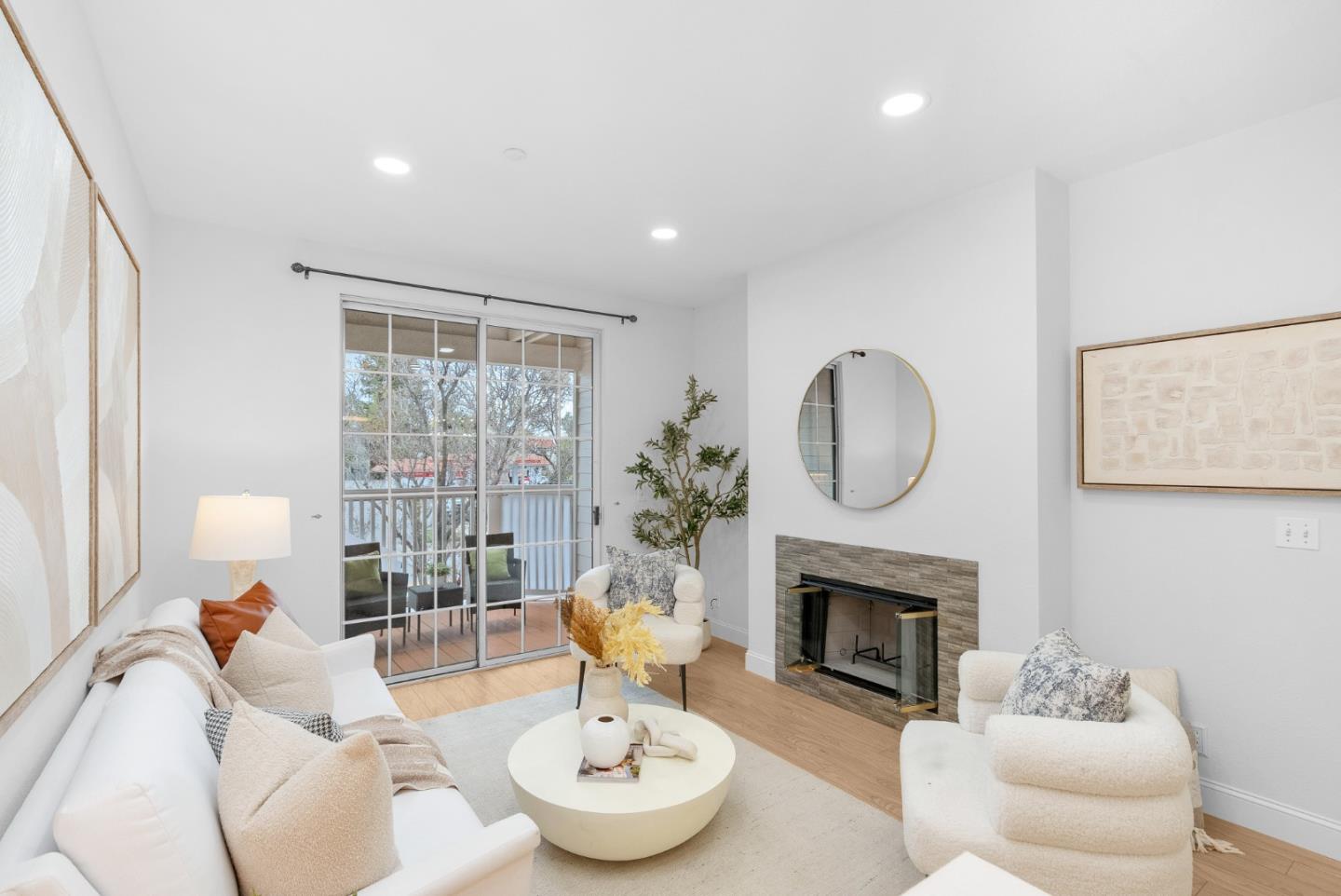 601 Arcadia Terrace 202