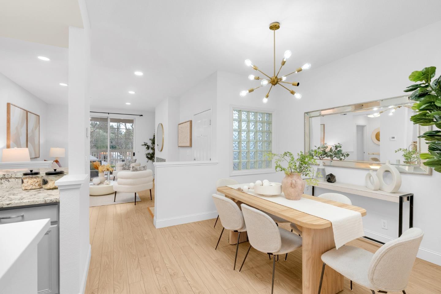 601 Arcadia Terrace 202