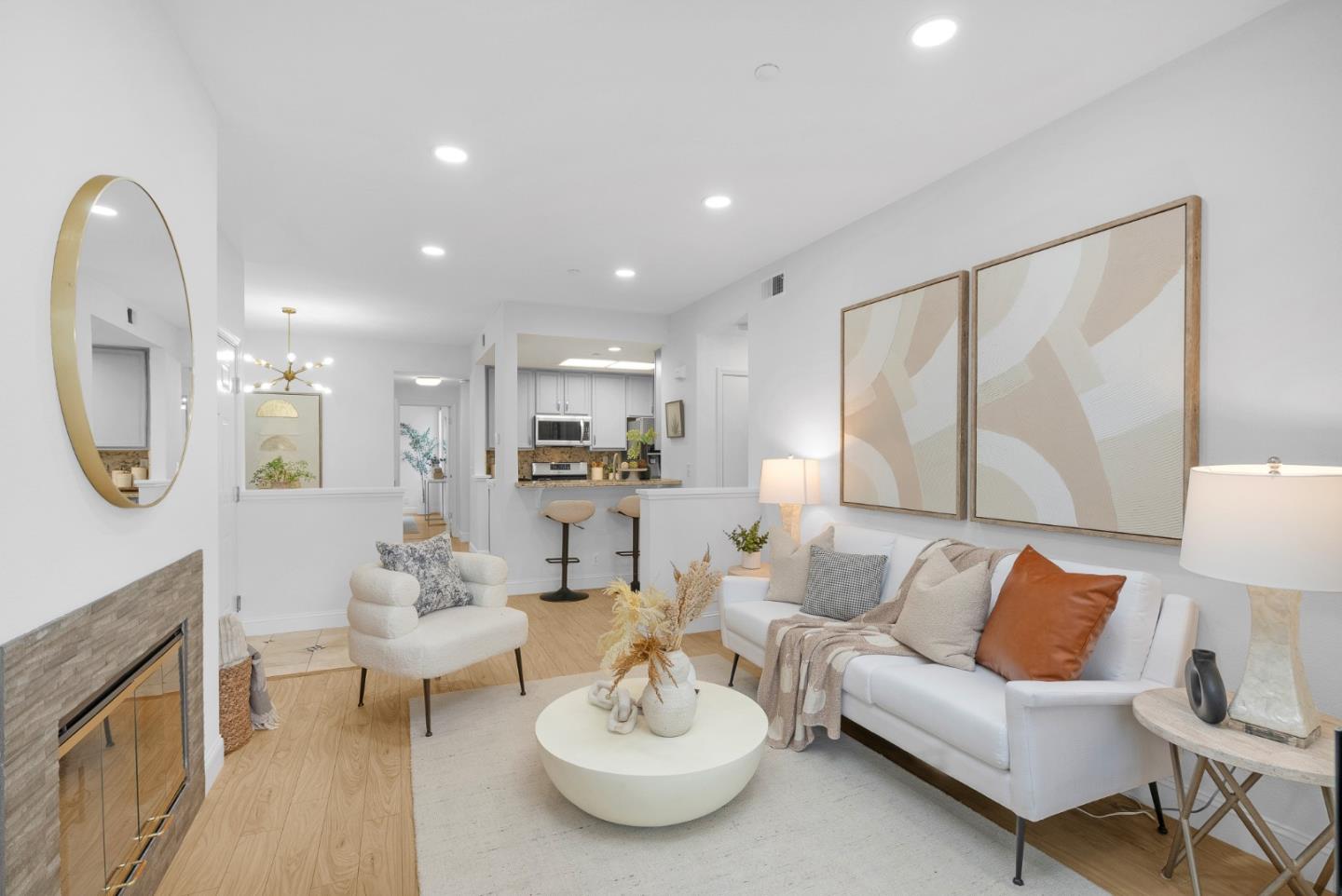 601 Arcadia Terrace 202