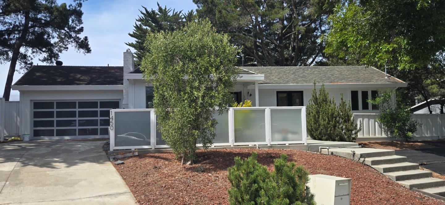 1450 Parrott DR