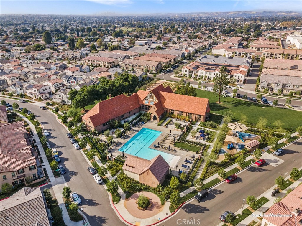 7351 Wisteria Lane