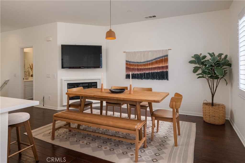 375 W Linden Drive