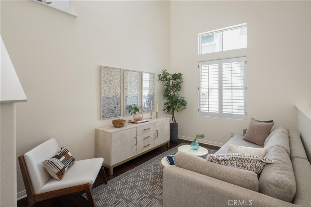 375 W Linden Drive