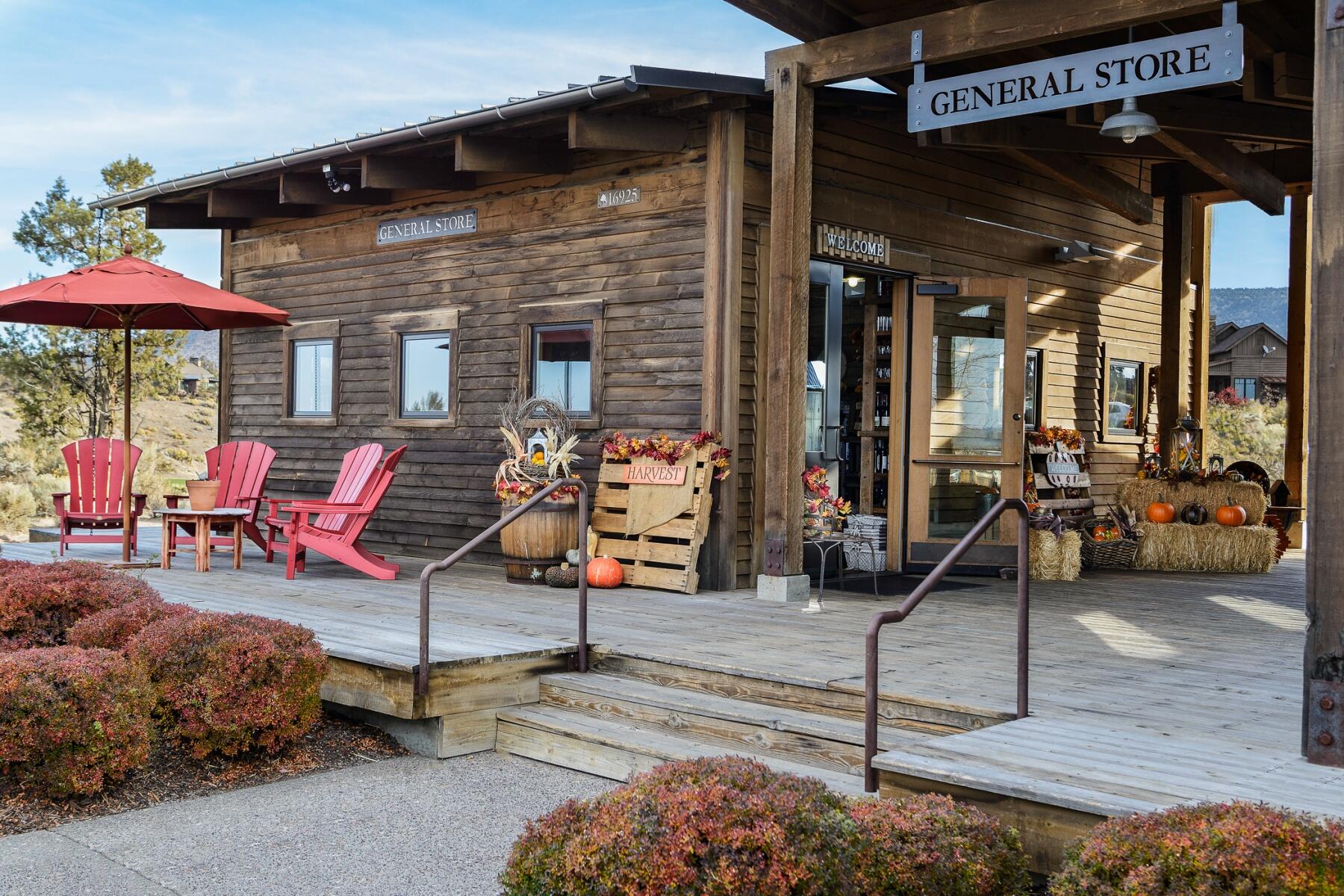 16307 SW Vaqueros Way