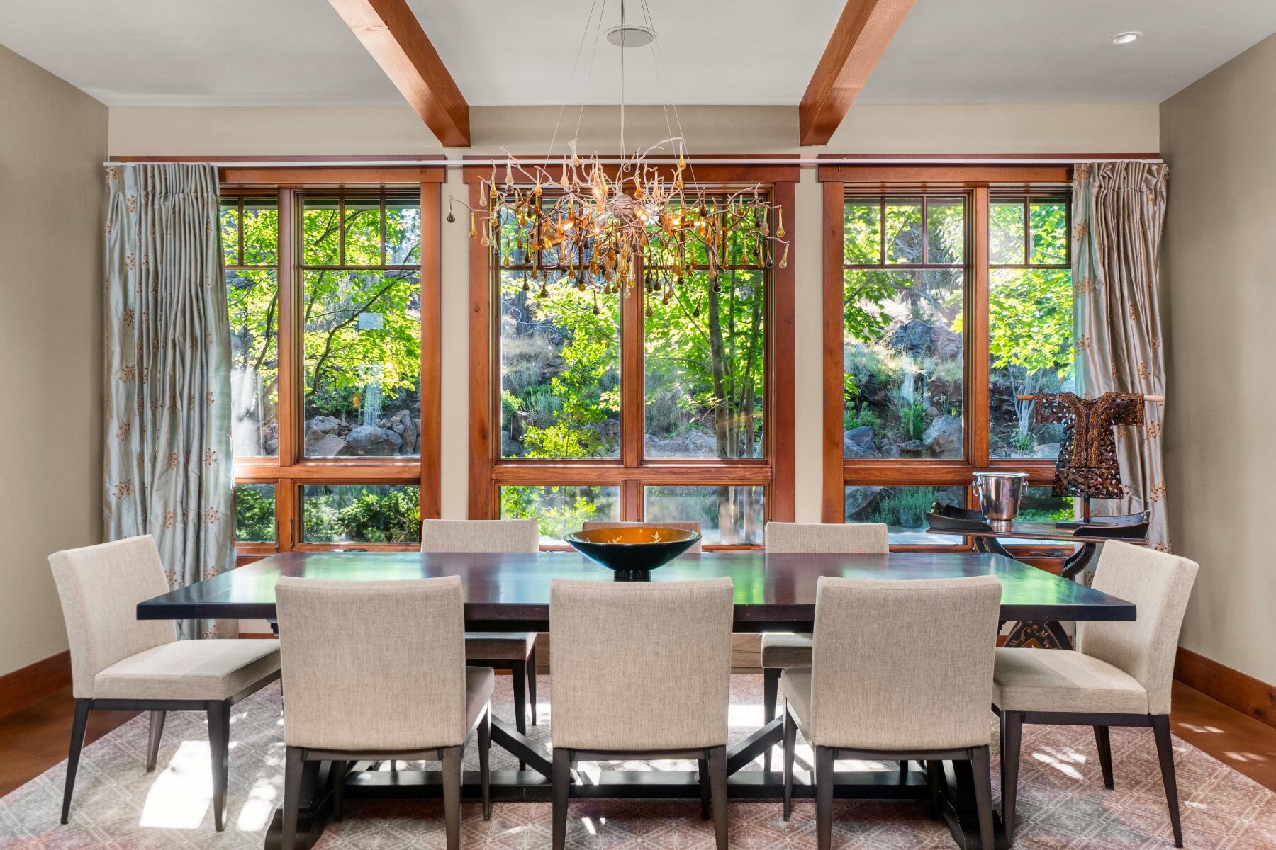 3449 NW Greenleaf Way